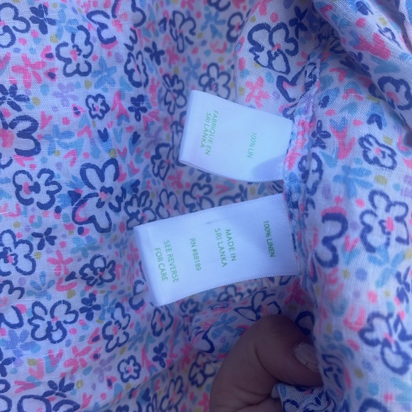 Lilly Pulitzer Womens Ditsy print button down size small - Picture 4 of 5